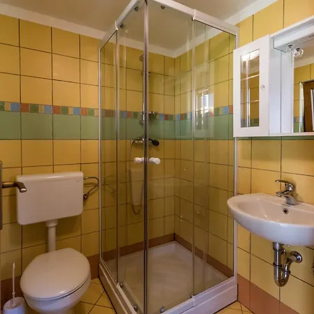 Ferienhaus Hisa Natasa *